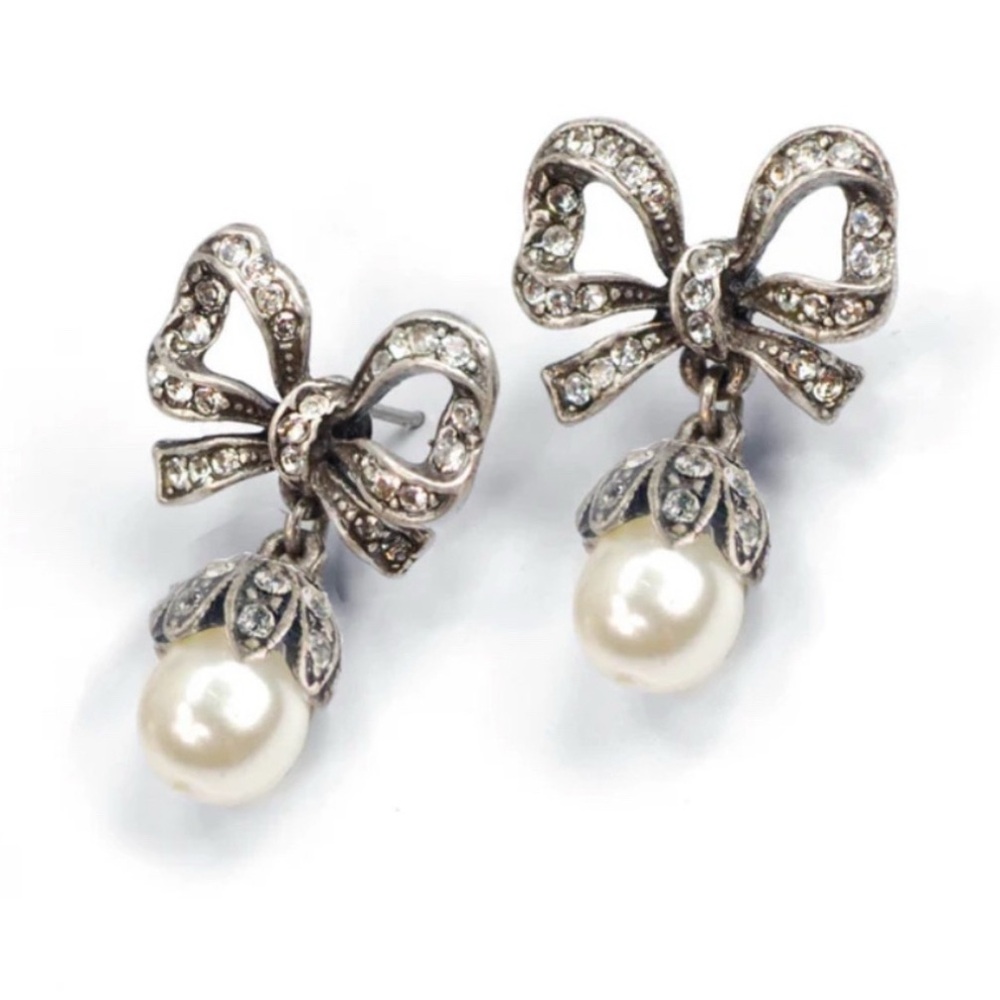Sweet Romance Bow Stud Earrings NWOT Silver Clear Swarovski Crystal & Pearl Drop